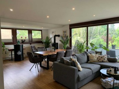 Traumhafte kernsanierte Haushälfte mit grandiosem Garten für das Gefühl des Wohnens auf dem Land