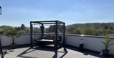 Wunderschöne Penthouse Lollar mit Blick ins Grüne