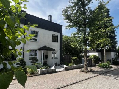 Großzügige Maisonette-Wohnung  mit 38 m² Terrasse in Haan Bachtal