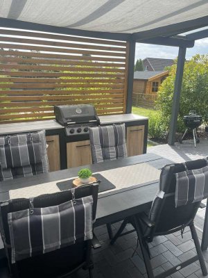 Traumhafte Erdgeschosswohnung mit Terasse und Garten in Heilshorn