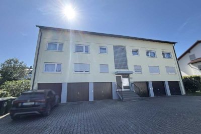Freie 2-Zimmer-Dachgeschosswohnung in Stuttgart-Hofen mit Garage!
