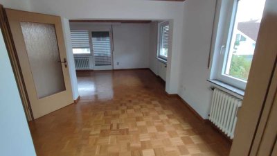 Attraktive 3,5-Zimmer Wohnung mit Balkon im 2. OG in Murr