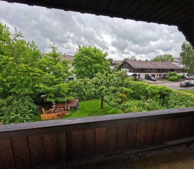 Attraktive helle 2-Zi. DG-Wohnung