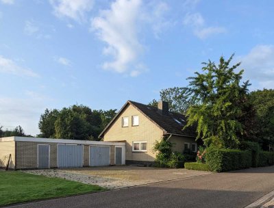 Großes Haus und vielseitiges Potenzial, ob als Ferienhaus, Familien oder sogar als Werkstatt