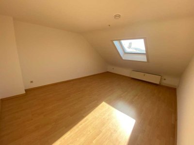 � Bockenheim Highlight! 3-Zimmer-Dachgeschosswohnung in Bestlage ✨