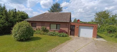 Günstiges 3-Zimmer-Einfamilienhaus mit EBK in Frellstedt