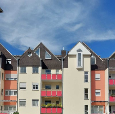 Siegburg-Kaldauen:  modernes Appartement mit großem Balkon und Wohlfühlambiente