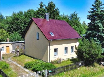 Erholung am Fuße des Gebirges
