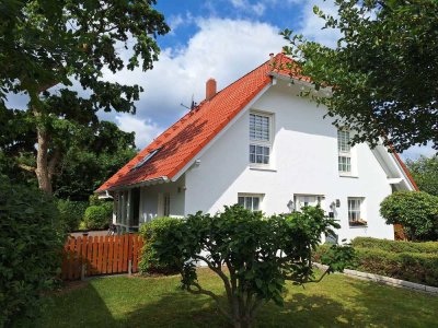 Steinhude so nah - Lichtdurchfluteter Wohntraum mit Kamin & Galerie – Einziehen & wohlfühlen!