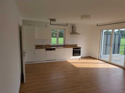 Charmante 2,5-Zimmer-Wohnung mit Terrasse und Garten zu vermieten