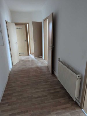 4-Raum Wohnung im DG
