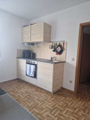 Gießen-Wieseck: 1 Zimmer-App. mit EBK an Student/-in zu vermieten