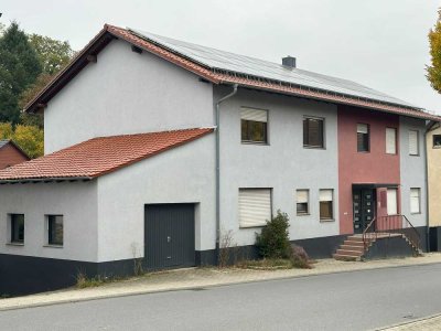 Großzügiges Haus mit 12 Zimmern in Billigheim