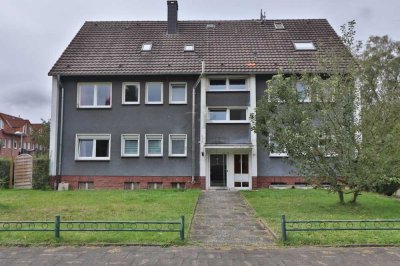 Gemütliche 3,5 Zimmer DG-Wohnung in Dinslaken-Bruch