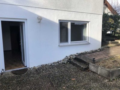 nette 2-Zimmer-Einliegerwohnung mit Terrasse im Nordraum RT
