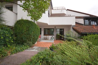 4 Zimmer im Mediteranen Stil mit Terrasse und Einzelgarage