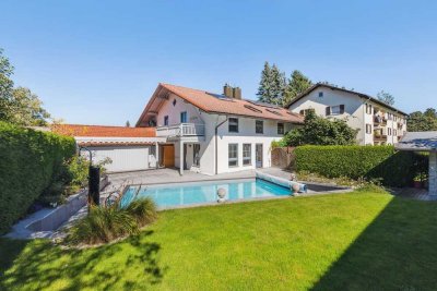 Ein Zuhause zum Verlieben - Stilvolle DHH mit Gartenidylle und Pool