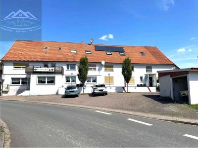 Eindrucksvolles Mehrfamilienhaus mit ehemaligem Gasthaus auf parkähnlichem Grundstück