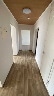 3 ZKB großer Rundumbalkon++ 73,5 qm ++DG ( 5.OG)