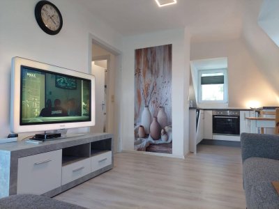 Moderne 2-Zimmer Dachwohnung mit Balkon in Salzburg