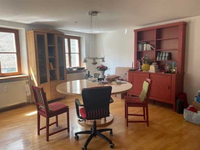 Gemütliche, gepflegte 4-Zimmer-Maisonette-Wohnung im Herzen von Regensburg