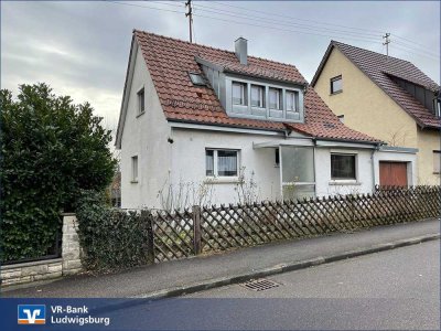 Freistehendes 1-Familienhaus mit Potenzial in bester Lage