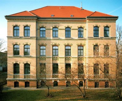Helle Maisonnette-Wohnung mit Dachloggia!