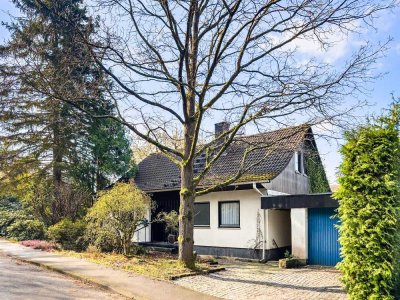 !PROVISIONSFREI! Familiäres Einfamilienhaus in Staufenberg-Dahlheim (7 Zi/180 m², Terrasse, Garten)