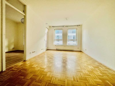 Schöne 2 Zimmerwohnung mit Küche und Tiefgaragen Stellplatz in Ingelheim am Rhein