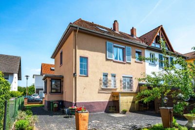 Maintal-Dörnigheim: Sanierungsbedürftige Doppelhaushälfte mit tollem Grundstück in ruhiger Wohnlage