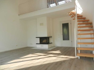 EINMALIGE GALERIEWOHNUNG IN NIEDERNHAUSEN!
