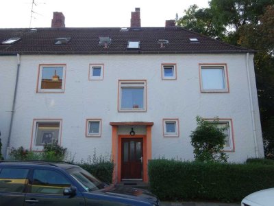 Tolle 1-Zi.-Whg. mit Pantry-Küche optimal als erste Wohnung oder für Studenten
