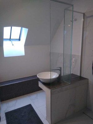 Exklusive 3-Zimmer-DG-Wohnung mit  in denkmalgeschützter Stadtvilla in Bückeburg