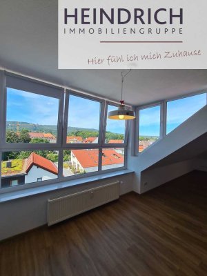 Moderne Dachgeschoss-Wohnung in Wilhelmshöhe!