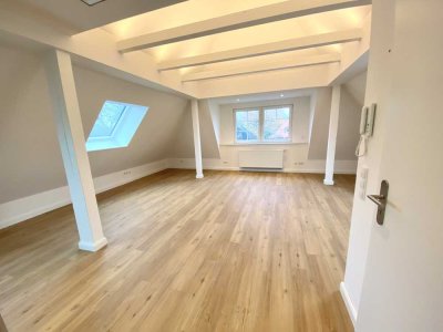Exklusives Loft mit Dachterrasse im Grünen – Erstbezug nach Sanierung in ruhiger Lage, von privat