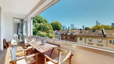 Lichtdurchflutete Wohnung mit Skyline-Blick nahe Palmengarten