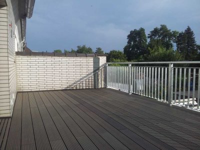 KR-West: Erstbezug nach Sanierung !  3 Zi, Maisonette, große Dachterrasse ... !
