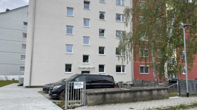 Helle sanierte 3-Zimmer-Wohnung mit Balkon in Neutraubling
