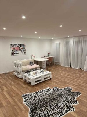 Attraktive 2,5-Zimmer Wohnung im EG in Hünstetten mit Terrasse