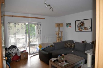 Freundliche und sanierte 3-Zimmer-Wohnung mit gehobener Innenausstattung mit Balkon in Solingen