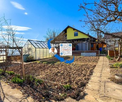 Energiesparhaus mit herrlichem Garten in Hirschlanden!