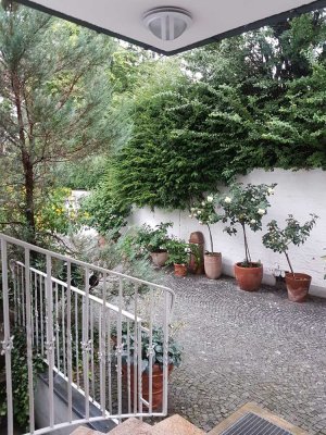 Großzügig, Stilvoll, Bestlage - Wohnen oder Arbeiten (Büro)