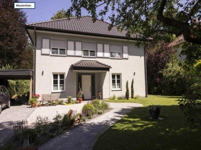 Provisionsfrei Einfamilienhaus in 34399 Wesertal, Kampstr.