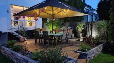 Helle, modernisierte 4-Zimmer-Wohnung mit großem Garten