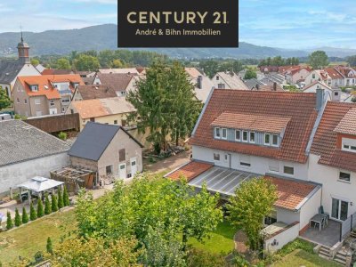 Familien Doppelhaushälfte mit großem Garten