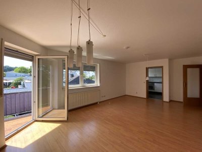 Stilvolle 3-Zimmer-Wohnung mit Tageslichtbadezimmer