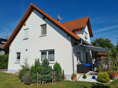Charmantes Einfamilienhaus mit 6 Zimmern und großem Garten in Röttenbach
