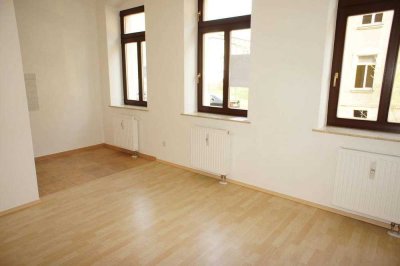 Klein aber fein ... offene Küche - kleines Schlafzi. im 3. OG frei ab 1.7.25