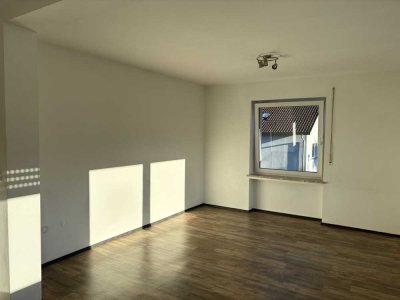 Helle und innenstadtnahe 4-Zimmer-Wohnung im Donauwörther Zentrum