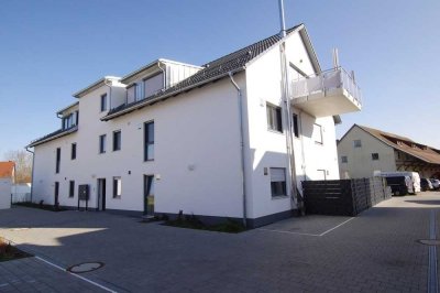 Stilvolle, neuwertige 3-Zimmer-Wohnung mit Terasse und EBK in Regensburg